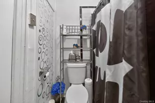 137-15 231st St, Springfield Gardens, NY 11413 - Photo 14