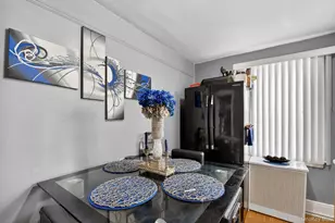 137-15 231st St, Springfield Gardens, NY 11413 - Photo 6