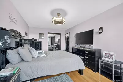 1300 Midland Avenue #A50, Yonkers, NY 10704 - Photo 8