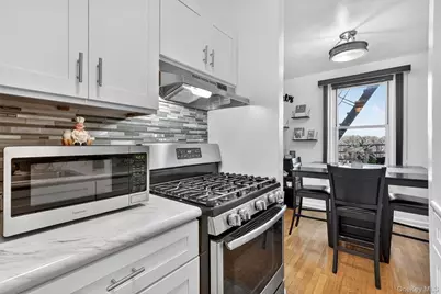 1300 Midland #A50, Yonkers, NY 10704 - Photo 20