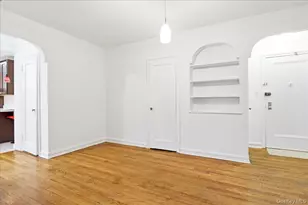 111-39 76th Rd, Forest Hills, NY 11375 - Photo 14