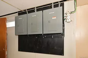 141-12 250th St, Rosedale, NY 11422 - Photo 22