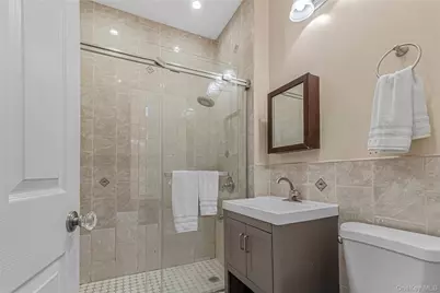 10318 126th Street, Richmond Hill, NY 11419 - Photo 14
