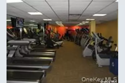 2 Bay Club Drive #17Z1, Bayside, NY 11360 - Photo 18