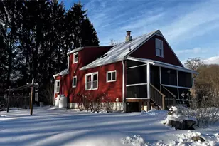 41 Ulster Ave, Ulster Park, NY 12487 - Photo 2