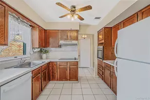 35 Chippendale Dr, Mount Sinai, NY 11766 - Photo 18