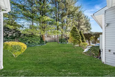 35 Chippendale Drive, Mount Sinai, NY 11766 - Photo 30