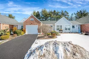 35 Chippendale Dr, Mount Sinai, NY 11766 - Photo 2