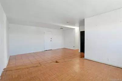 2545 Sedgwick Avenue #2J, Bronx, NY 10468 - Photo 8