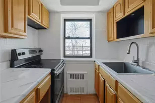 2545 Sedgwick Ave, Bronx, NY 10468 - Photo 10