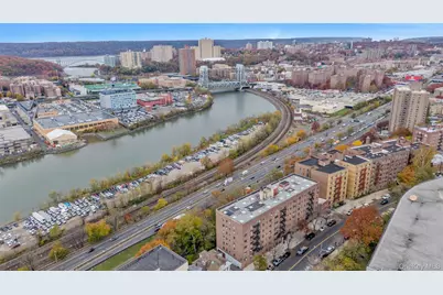 2545 Sedgwick Avenue #2J, Bronx, NY 10468 - Photo 24