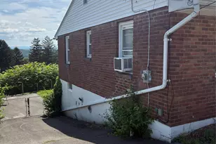 51 Orchard St, Marlboro, NY 12542 - Photo 10