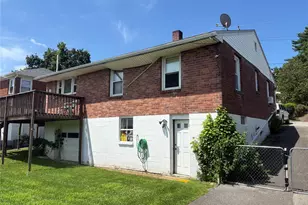 51 Orchard St, Marlboro, NY 12542 - Photo 2