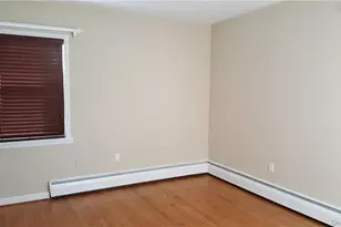 137 Bethlehem Rd, New Windsor, NY 12553 - Photo 10