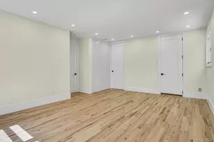 7 McCulloch Dr, Dix Hills, NY 11746 - Photo 40