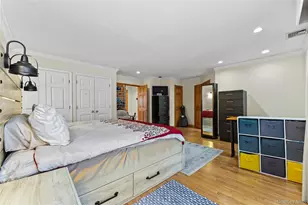 4 John Bean Ct, Port Washington, NY 11050 - Photo 18