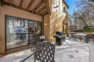 4 John Bean Ct, Port Washington, NY 11050 - Photo 28