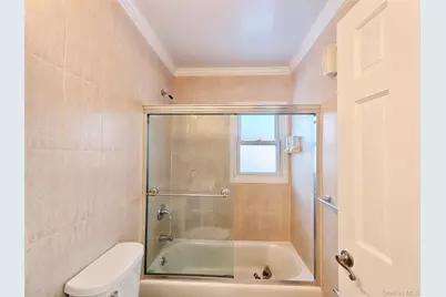 151-28 24th Rd Road, Whitestone, NY 11357 - Photo 18