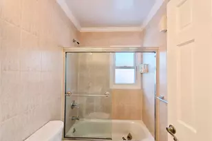 151-28 24th Rd Rd, Whitestone, NY 11357 - Photo 18