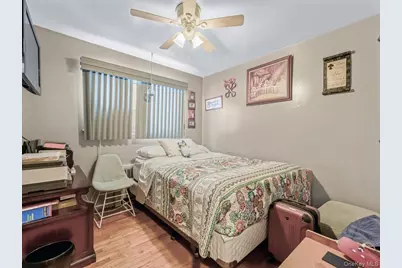 601 Chautauqua Avenue, West Hempstead, NY 11552 - Photo 10