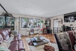 601 Chautauqua Ave, West Hempstead, NY 11552 - Photo 4