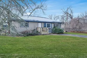 4902 Express Dr S, Ronkonkoma, NY 11779 - Photo 30