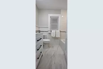 248-11 89th Avenue #2nd Fl, Bellerose, NY 11426 - Photo 10