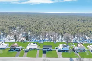 436 8th St, Bohemia, NY 11716 - Photo 28