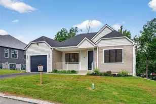 27 Union Transfer, Monroe, NY 10950 - Photo 2