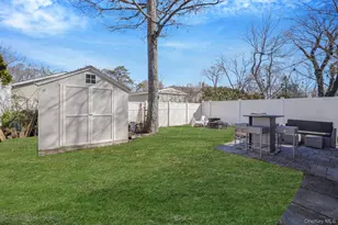 9 Park Pl, Patchogue, NY 11772 - Photo 18