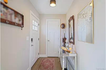 9 Park Place, Patchogue, NY 11772 - Photo 12