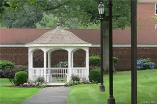 175 Bryant Ave, White Plains, NY 10605 - Photo 18