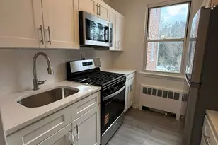 175 Bryant Ave, White Plains, NY 10605 - Photo 6