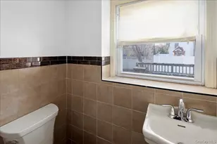 595 Church Ave, Woodmere, NY 11598 - Photo 14