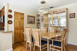 7 Bartel Pl, South Huntington, NY 11746 - Photo 12