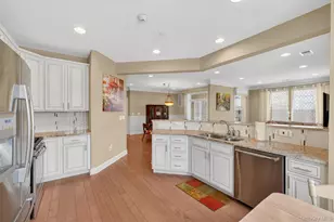 734 Regency Drive, Fishkill, NY 12524 - Photo 18