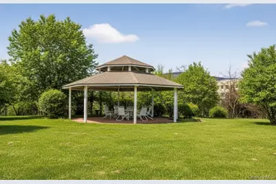 734 Regency Drive, Fishkill, NY 12524 - Photo 4