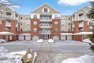 734 Regency Drive, Fishkill, NY 12524 - Photo 2