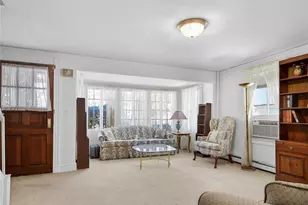 12 South St, Great Neck, NY 11023 - Photo 6