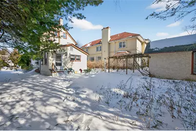 12 South Street, Great Neck, NY 11023 - Photo 20