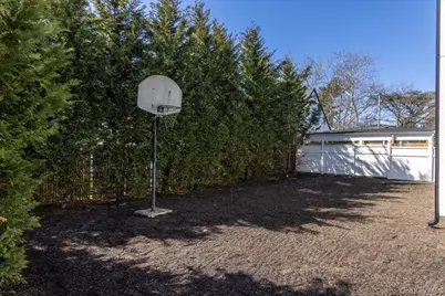 949 Midway, Woodmere, NY 11598 - Photo 8