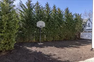 949 Midway, Woodmere, NY 11598 - Photo 30