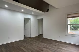 959 Montauk Hwy, Oakdale, NY 11769 - Photo 4