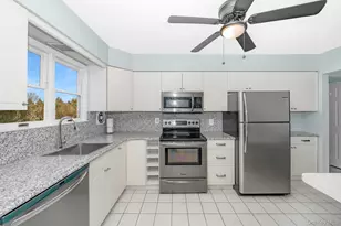 24 Brooktree Cir, Lindenhurst, NY 11757 - Photo 8
