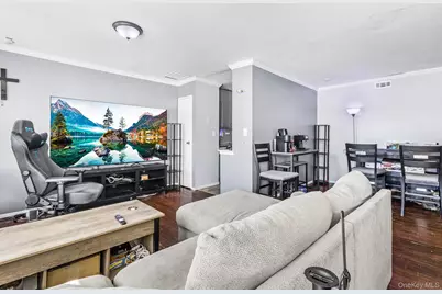 58 Artist Lake Drive, Middle Island, NY 11953 - Photo 2