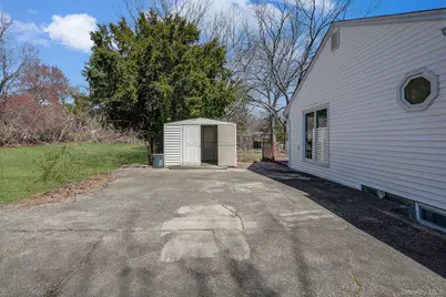 15 Community Road, Coram, NY 11727 - Photo 40