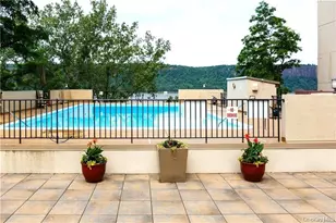 1155 Warburton Ave, Yonkers, NY 10701 - Photo 32