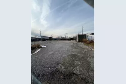 4186-4200 Industrial Place, Island Park, NY 11558 - Photo 1