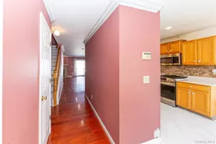 203 Kensington Ct, Brewster, NY 10509 - Photo 6