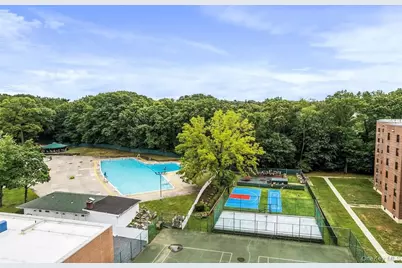 213-06 75th Avenue #6H, Bayside, NY 11364 - Photo 12